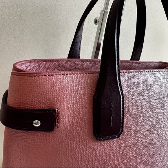 Burberry handbag - Picture 7 of 13